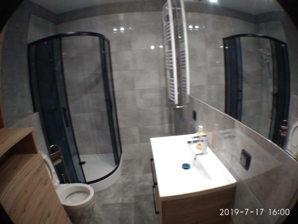 1120 Smialego 41 - Tanie Pokoje W Apartamencie - Samodzielne Zameldowanie - Self Check In ポズナン エクステリア 写真