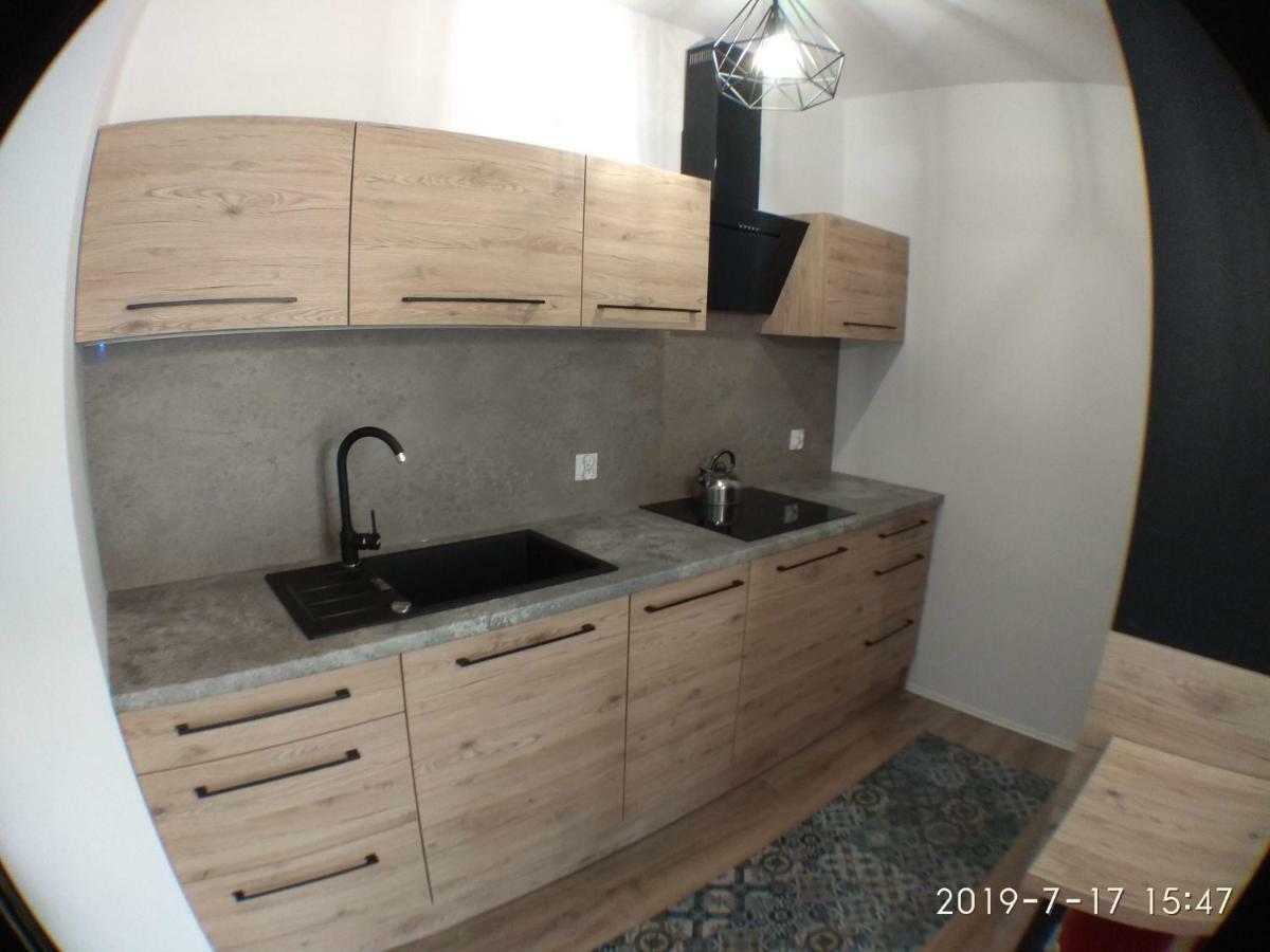 1120 Smialego 41 - Tanie Pokoje W Apartamencie - Samodzielne Zameldowanie - Self Check In ポズナン エクステリア 写真